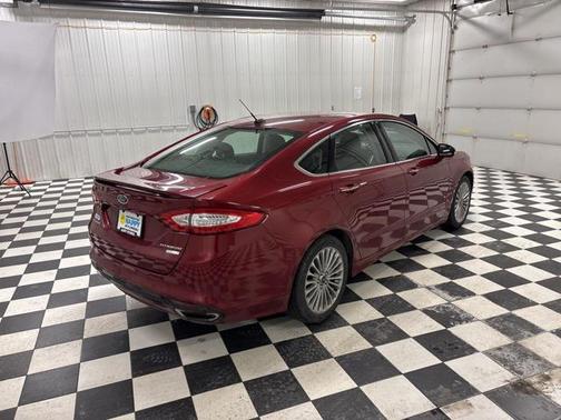 2016 Ford Fusion Titanium