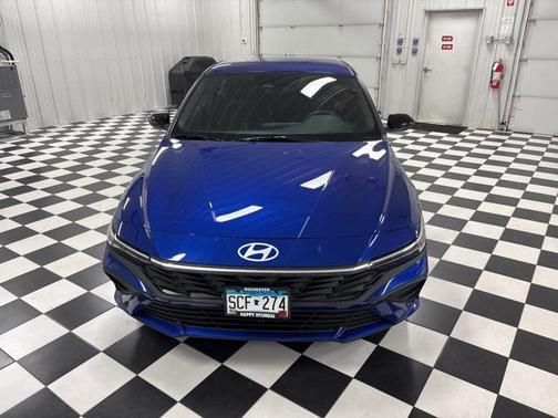 2025 Hyundai ELANTRA HEV SEL Sport