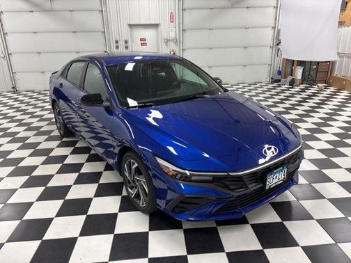 2025 Hyundai ELANTRA HEV SEL Sport