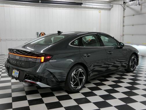 2026 Hyundai SONATA SEL