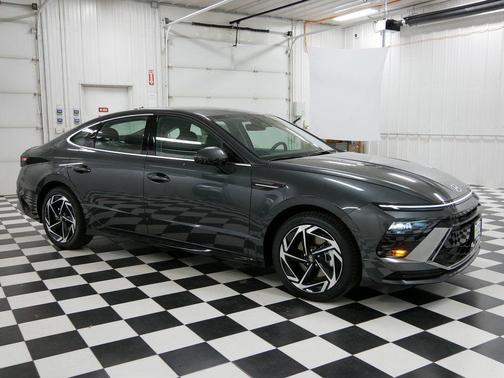 2026 Hyundai SONATA SEL