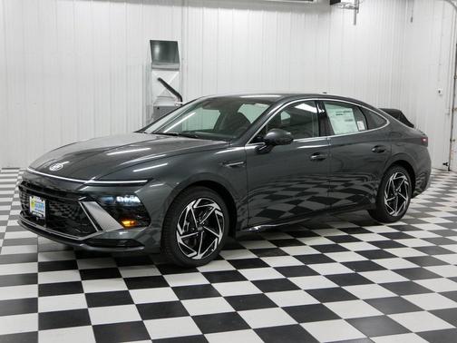2026 Hyundai SONATA SEL