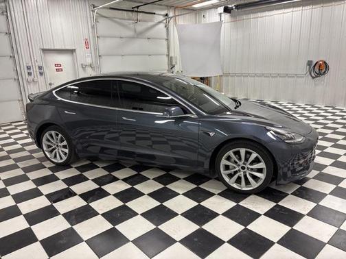 2020 Tesla Model 3 Performance