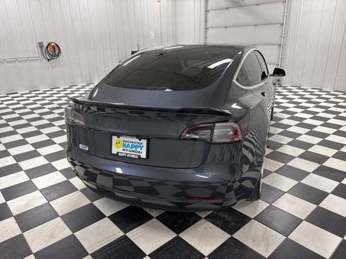 2020 Tesla Model 3 Performance