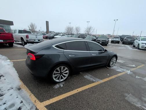 2020 Tesla Model 3 Performance