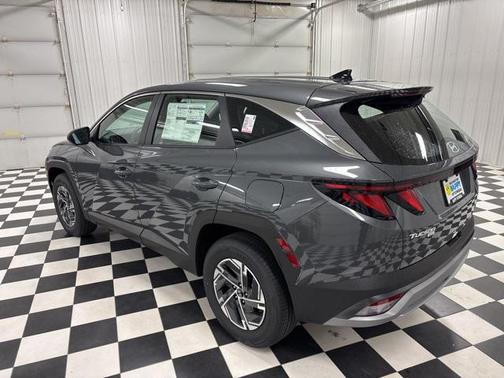 2026 Hyundai TUCSON Hybrid Blue SE