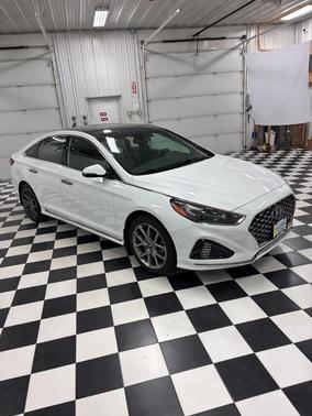 2019 Hyundai SONATA Limited 2.0T