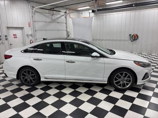 2019 Hyundai SONATA Limited 2.0T