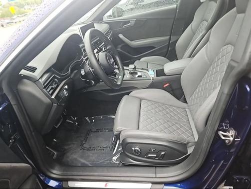 Navarra Blue Metallic 2018 Audi S5 3.0T Prestige