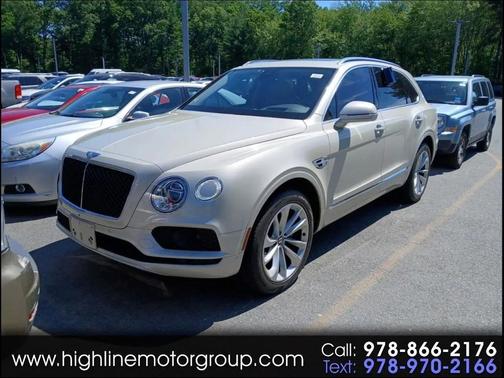 White Sand 2020 Bentley Bentayga V8