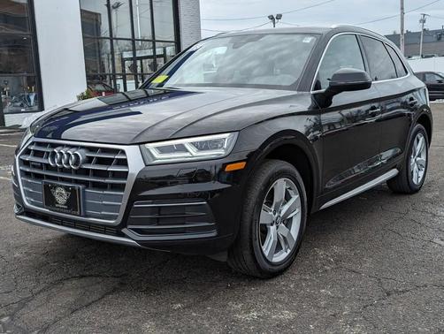2018 Audi Q5 2.0T Tech Premium