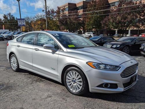 2014 Ford Fusion Energi SE Luxury