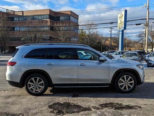 2022 Mercedes-Benz GLS 450 4MATIC