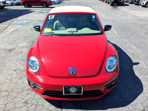 2013 Volkswagen Beetle 2.0T