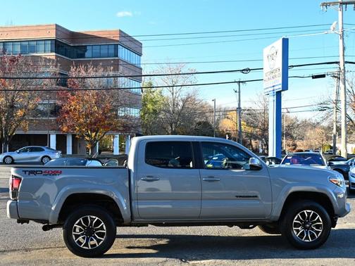 2021 Toyota Tacoma TRD Sport