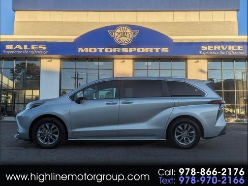 2021 Toyota Sienna XLE 7 Passenger