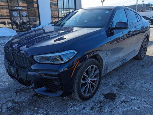 2023 BMW X6 M50i