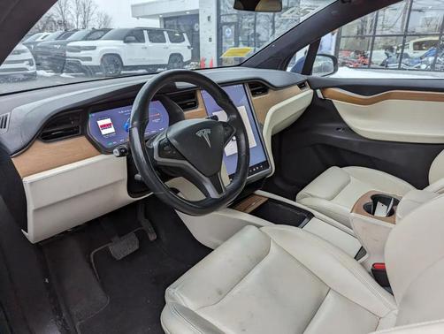 2020 Tesla Model X Long Range Plus Dual Motor All-Wheel Drive