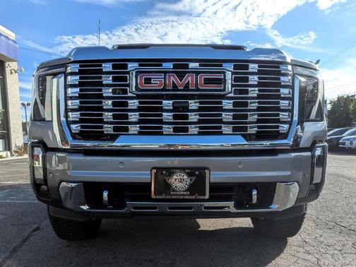 2024 GMC Sierra 2500 Denali