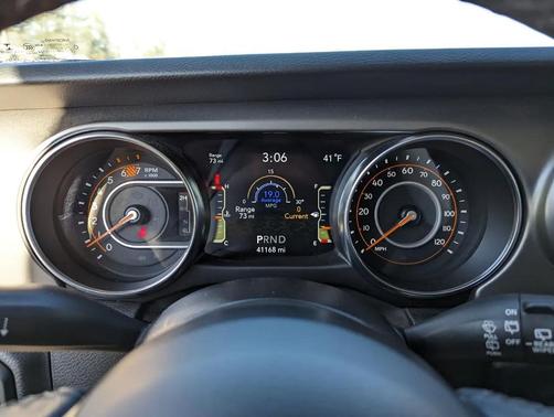 2022 Jeep Wrangler Willys