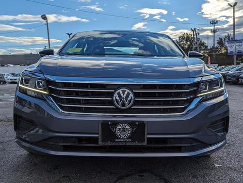 2022 Volkswagen Passat 2.0T Limited Edition
