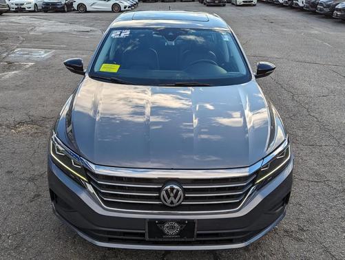 2022 Volkswagen Passat 2.0T Limited Edition