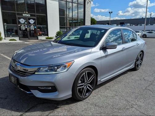 Lunar Silver Metallic 2017 Honda Accord Sport SE