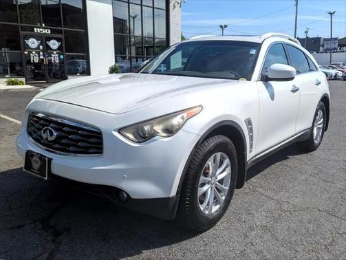 2010 INFINITI FX35 Base