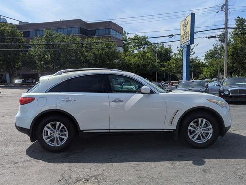 Moonlight White Pearl 2010 INFINITI FX35 Base