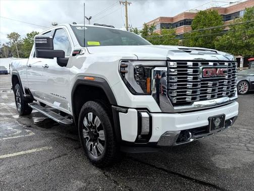 2024 GMC Sierra 2500 Denali