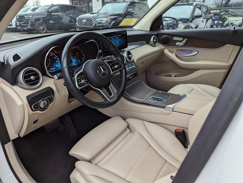 2022 Mercedes-Benz GLC 300 4MATIC