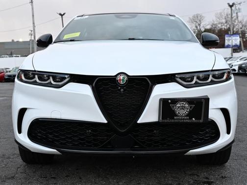 2024 Alfa Romeo Tonale Veloce EAWD