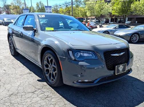 2018 Chrysler 300 S