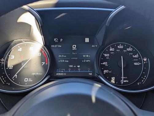 2022 Alfa Romeo Giulia Veloce