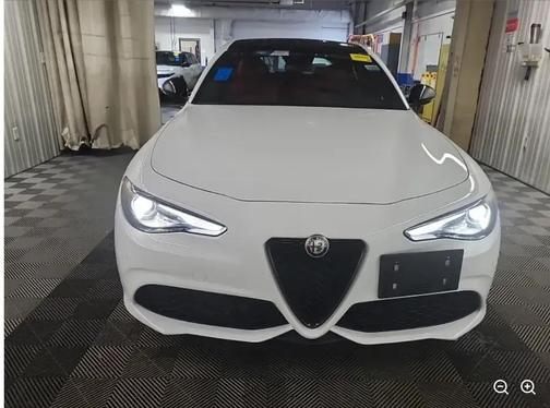 2022 Alfa Romeo Giulia Veloce