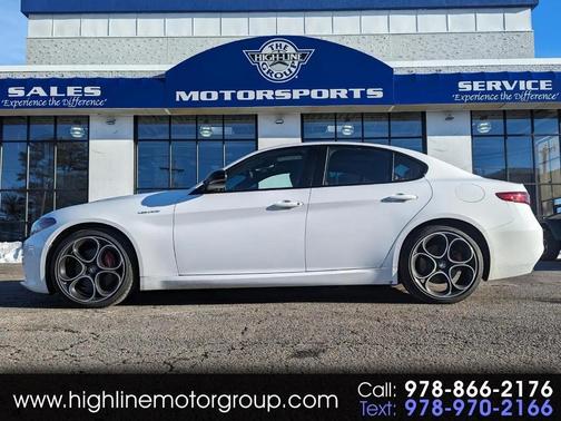 2022 Alfa Romeo Giulia Veloce
