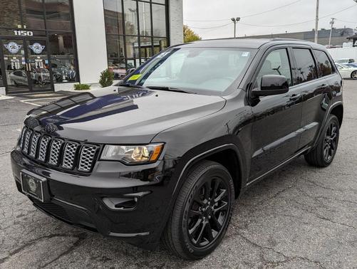 2021 Jeep Grand Cherokee Laredo