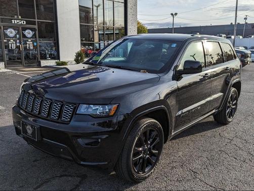 2021 Jeep Grand Cherokee Laredo