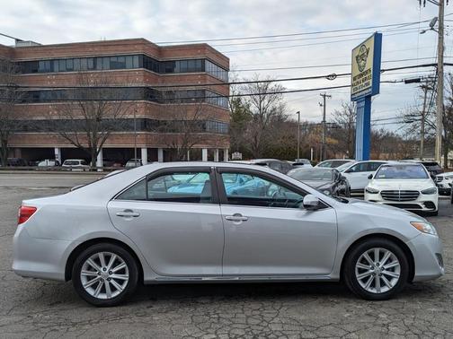 2014 Toyota Camry XLE