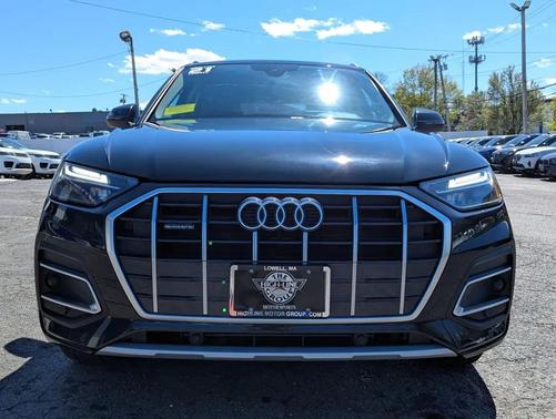 Black 2021 Audi Q5 45 Premium