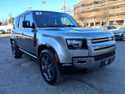 2023 Land Rover Defender 110 X-Dynamic SE
