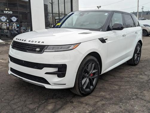 2024 Land Rover Range Rover Sport SE