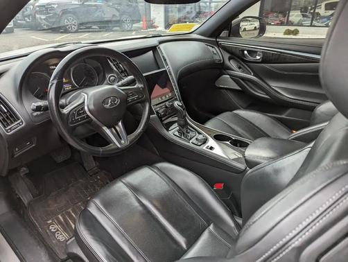 2017 INFINITI Q60 3.0T Premium