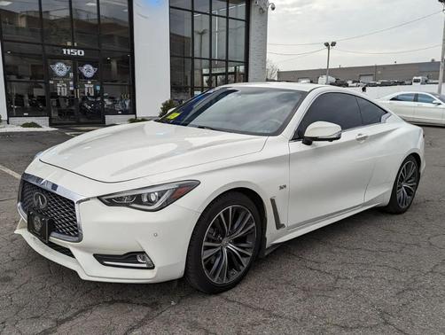 2017 INFINITI Q60 3.0T Premium
