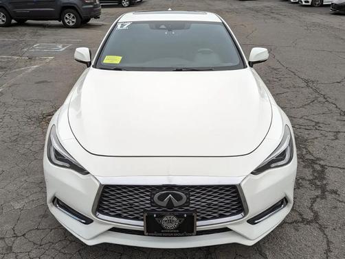 2017 INFINITI Q60 3.0T Premium