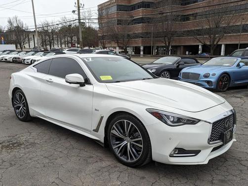 2017 INFINITI Q60 3.0T Premium