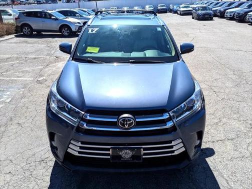 2017 Toyota Highlander Limited Platinum