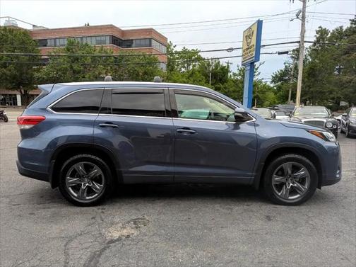 2017 Toyota Highlander Limited Platinum