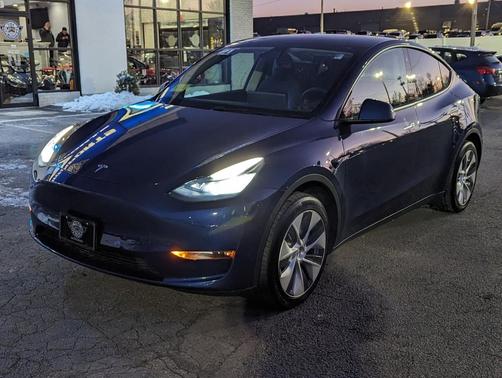 2021 Tesla Model Y Long Range Dual Motor All-Wheel Drive