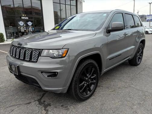 2020 Jeep Grand Cherokee Altitude